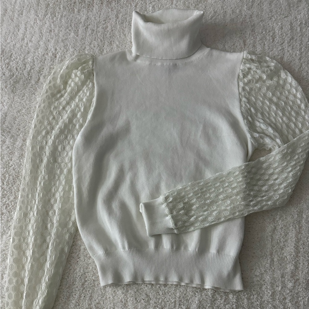 Love Tree Turtleneck Puff Mesh Sleeves
